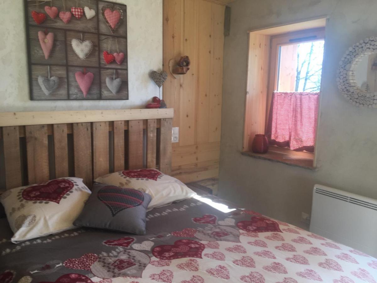 la gravinette Bed & Breakfast Cruet Eksteriør bilde
